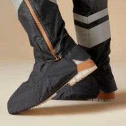 BTWIN Regenbroek Met Geïntegreerde Schoencovers Voor Op De Fiets 540 Dames Zwart -Regatta Verkoopwinkel regenbroek met geintegreerde schoencovers voor op de fiets 540 dames zwart 3