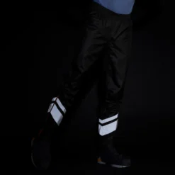 BTWIN Regenbroek Met Geïntegreerde Schoencovers Voor Op De Fiets 540 Dames Zwart -Regatta Verkoopwinkel regenbroek met geintegreerde schoencovers voor op de fiets 540 dames zwart 7