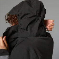 BTWIN Warme Fiets Regenjas Dames Stad 540 Zichtbaarheid 's Nachts -Regatta Verkoopwinkel warme fiets regenjas dames stad 540 zwart zichtbaarheid s nachts 5